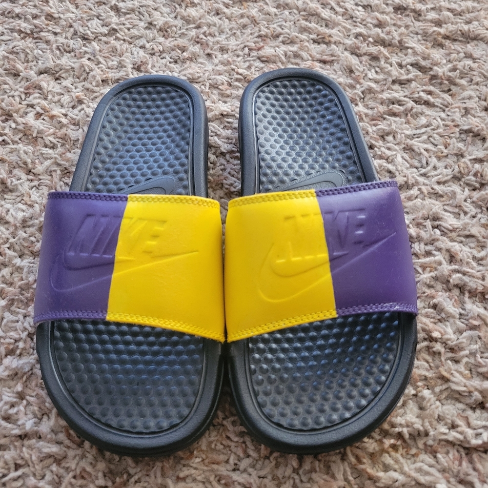 Nike Benassi JDI custom